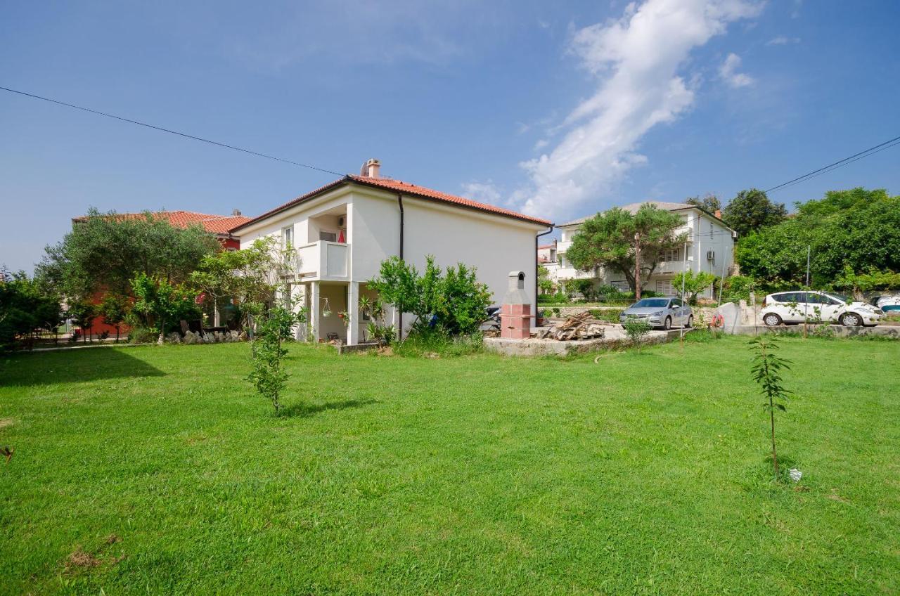 Apartments Toni Banjol Esterno foto