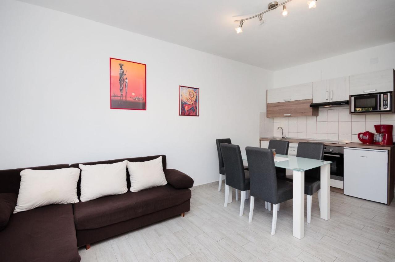 Apartments Toni Banjol Esterno foto